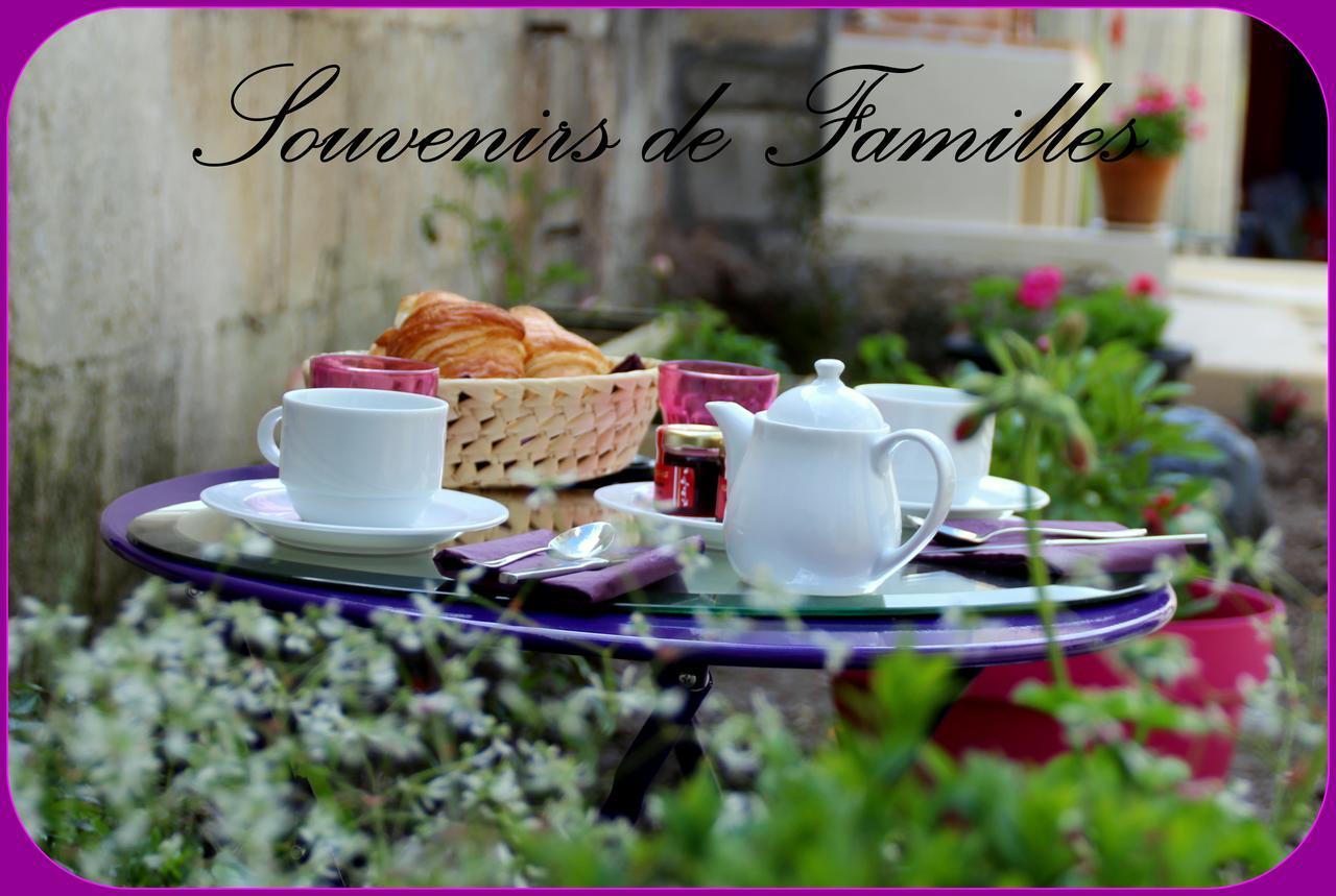 Hotel Souvenirs De Familles 桑特 外观 照片